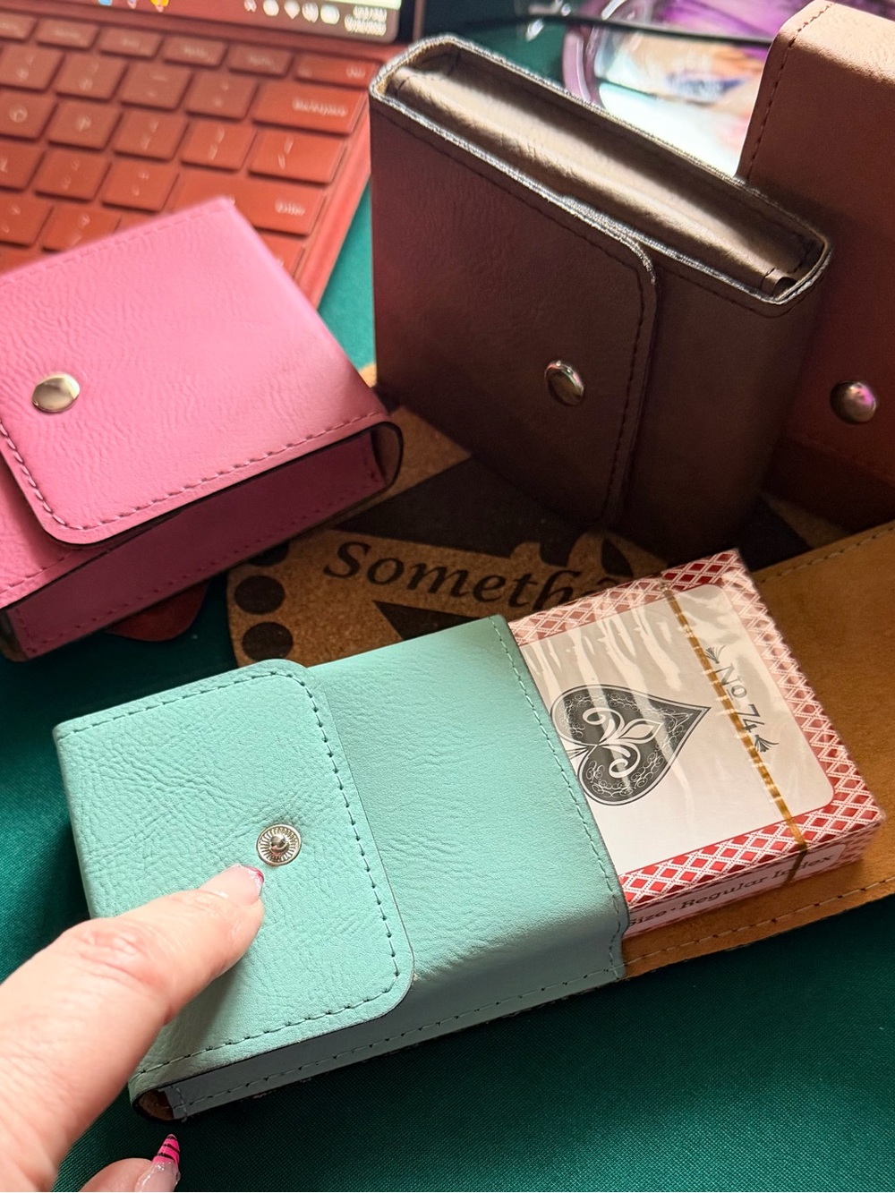 NEW Leatherette Customized Playing Card Holder Pick one - Picture 5 of 6
